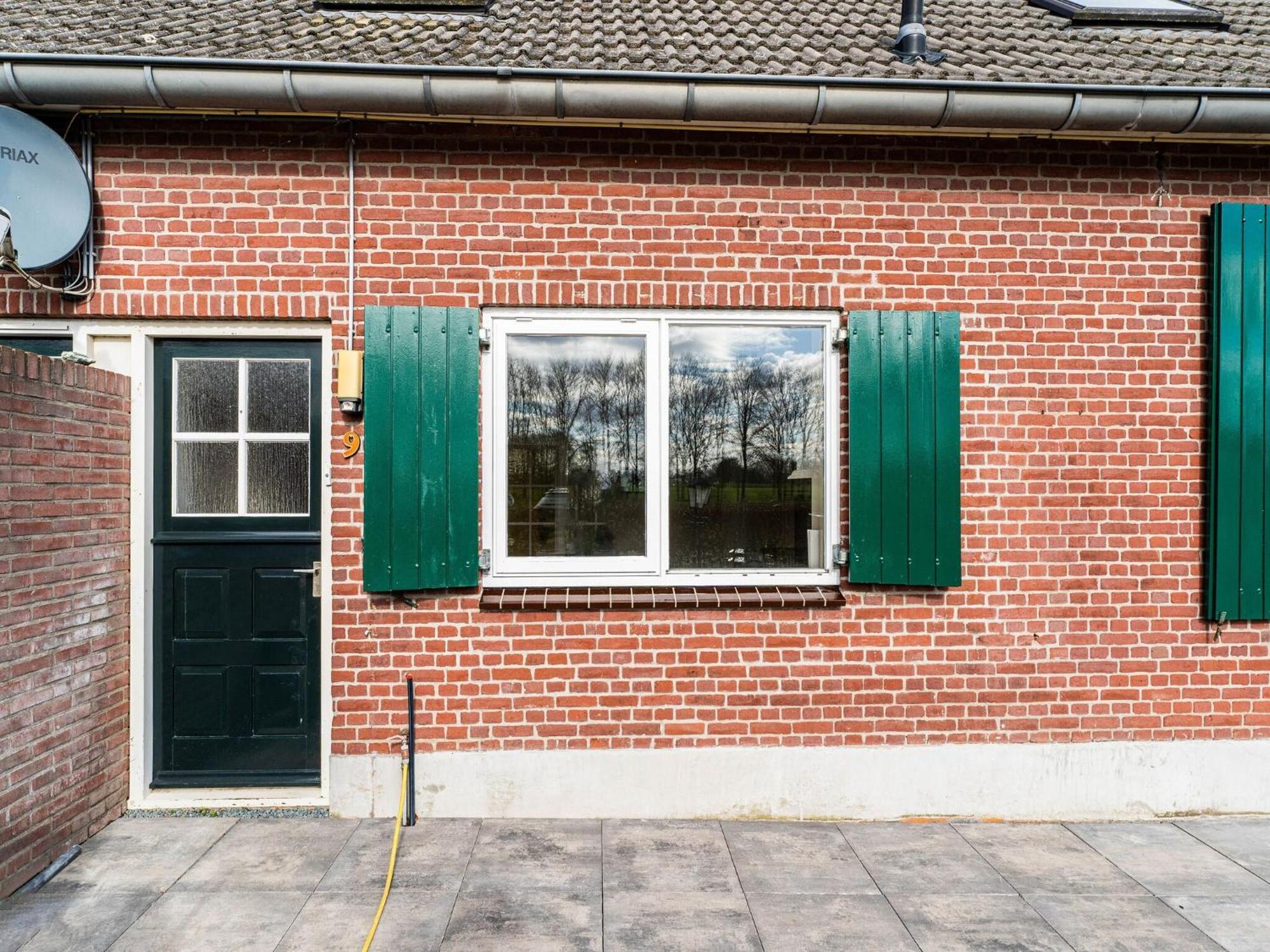 Spacious Farmhouse In Silvolde With Garden Eksteriør bilde