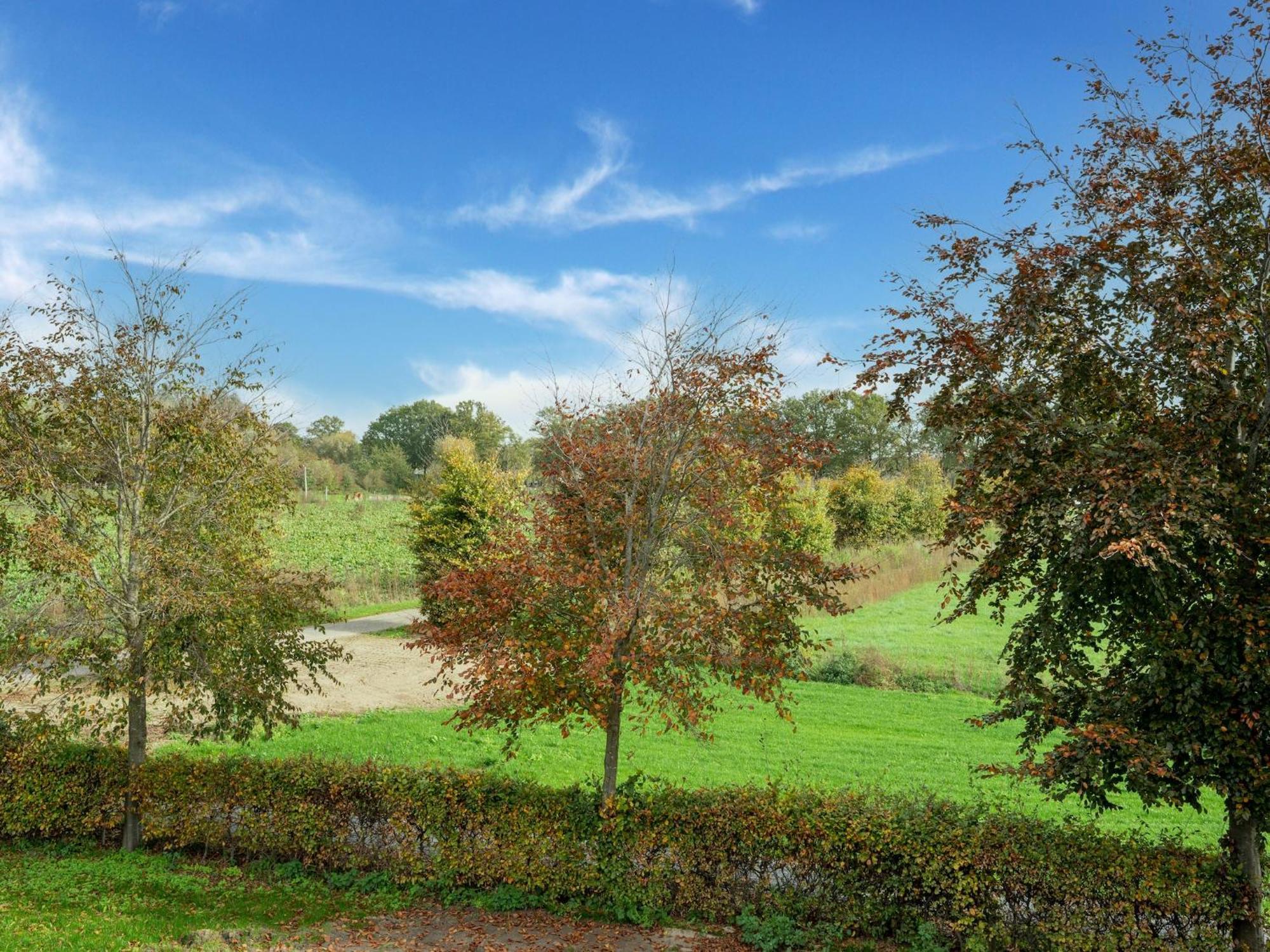 Spacious Farmhouse In Silvolde With Garden Eksteriør bilde